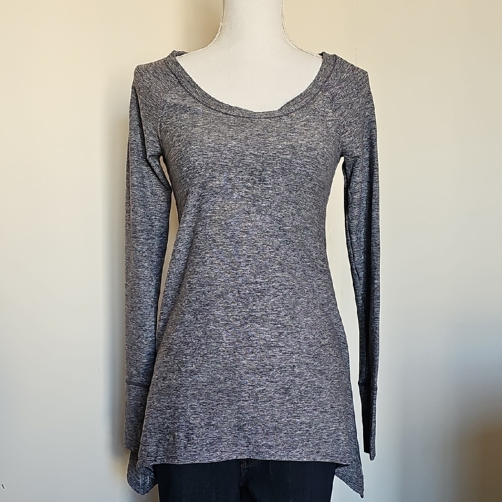 Lululemon Gray Women's Long Sleeve Top